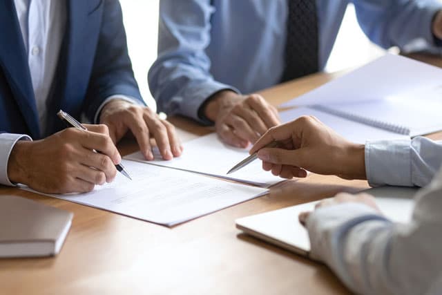Obligaciones y contratos